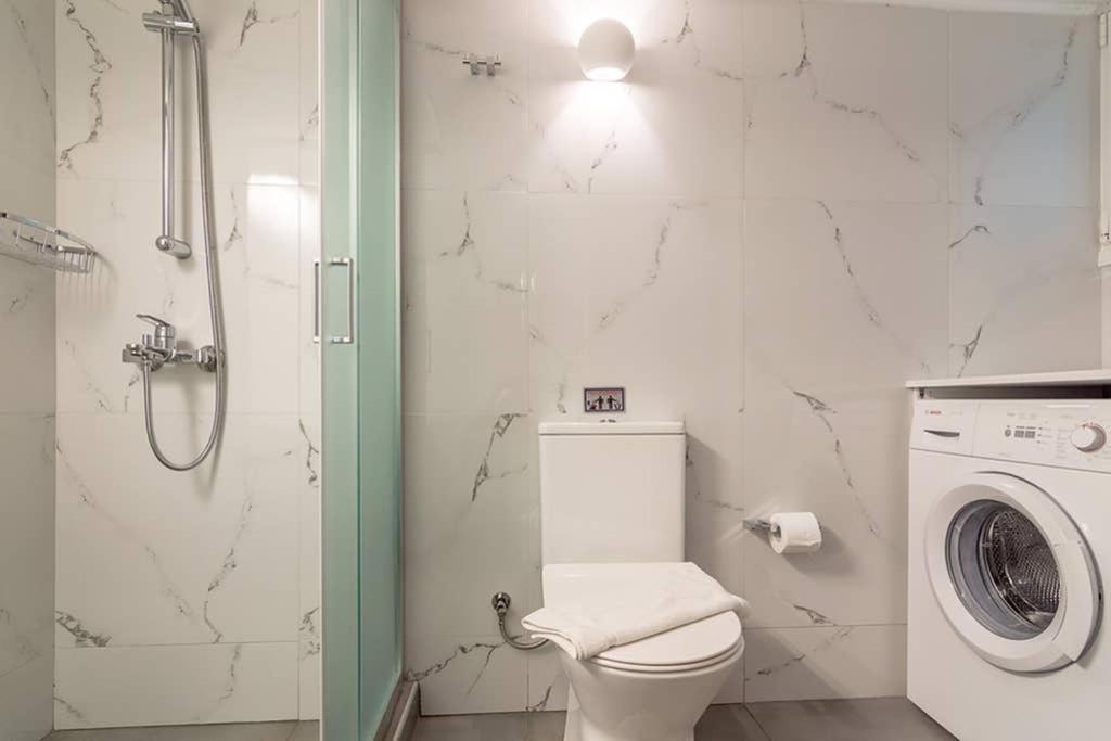Bright Apartment For 6 Ppl In אתונה מראה חיצוני תמונה