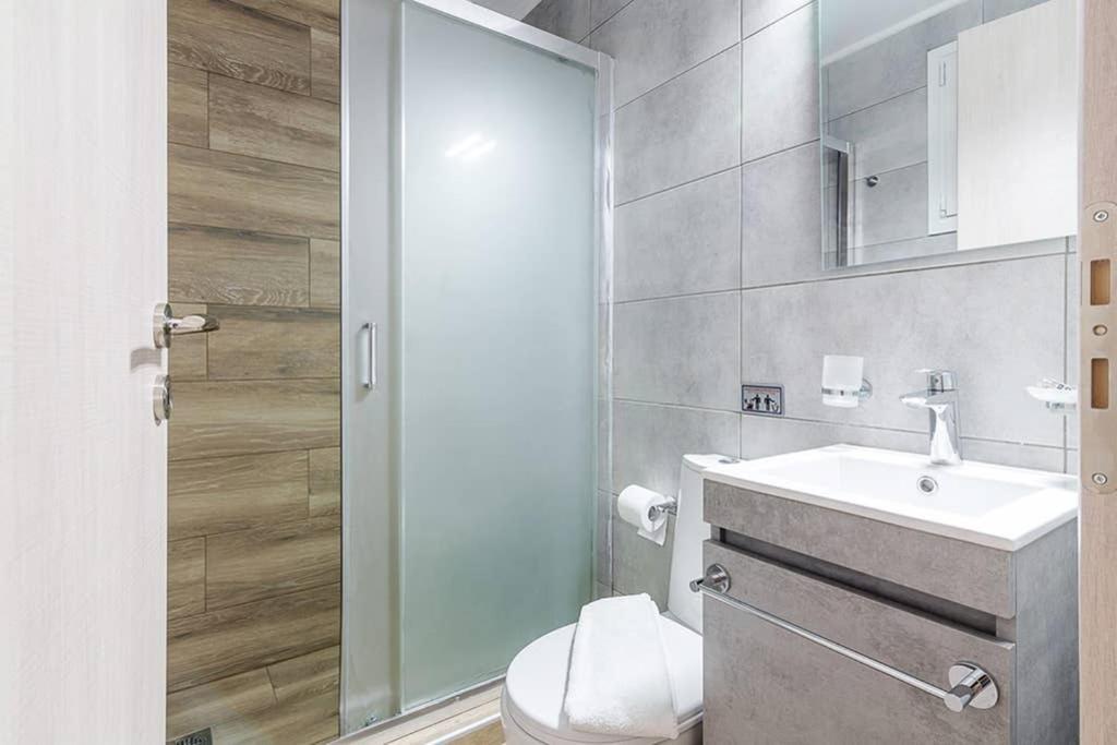 Bright Apartment For 6 Ppl In אתונה מראה חיצוני תמונה