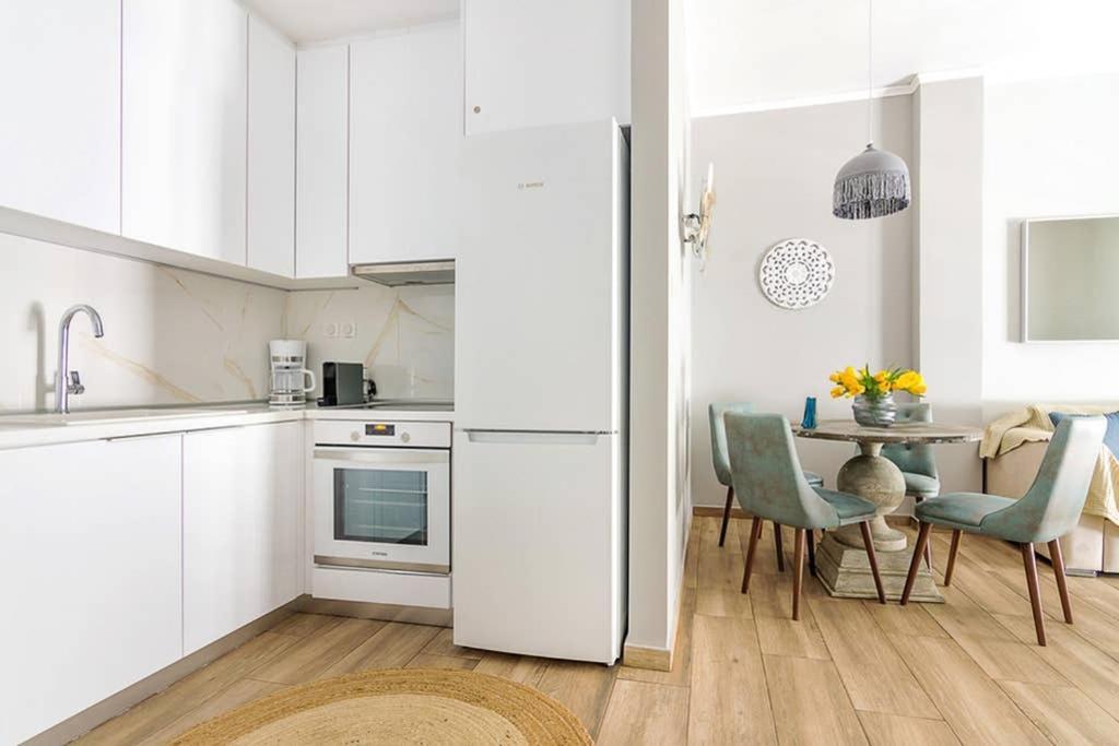 Bright Apartment For 6 Ppl In אתונה מראה חיצוני תמונה