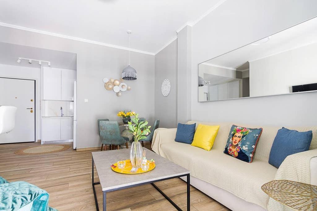 Bright Apartment For 6 Ppl In אתונה מראה חיצוני תמונה