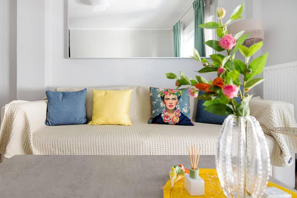 Bright Apartment For 6 Ppl In אתונה מראה חיצוני תמונה